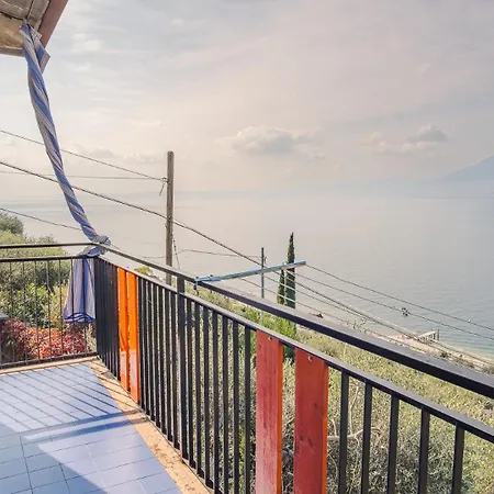 Villa Mirella - Italian Homing